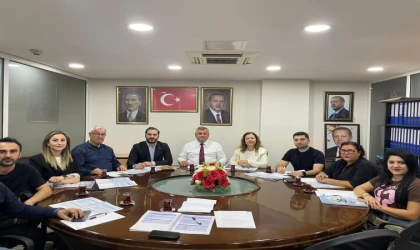 CHP’de Yaşanan Tartışmalarla İlgili Konuşan AK Parti İlçe Başkanı Ali İhsan Şahpaz, ‘Biz Hizmet Siyasetine Odaklayız“