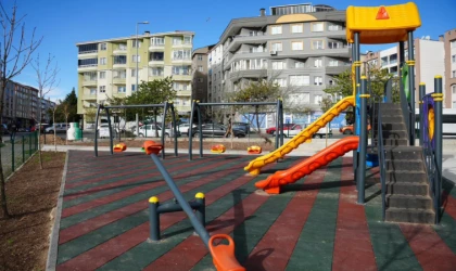 Parktan Yol Geçecek!