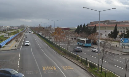 Minibüsler İçin Bekleme Cebi Yapılsın