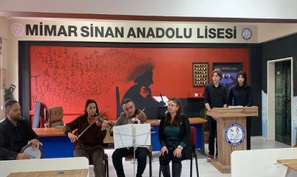 Vatan Şairi Namık Kemal İçin Program Düzenlendi