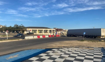 Vatandaşlardan Kavşakta Geçici Düzenleme İsyanı: “Kalıcı Çözüm İstiyoruz”