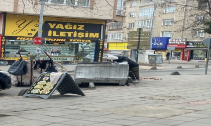 Çerçekçilerin Çöpleri Dağıtmasına Tepki