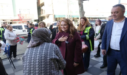 Müge Başkan Vatandaşların Kandilini Kutladı