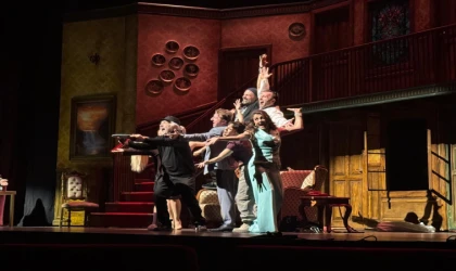 “Oyunun Oyunu” Seyirciyi Büyüledi