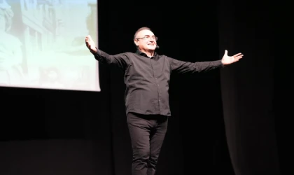 Sunay Akın “Memleket Kumaşı” ile Çorlu’yu Büyüledi