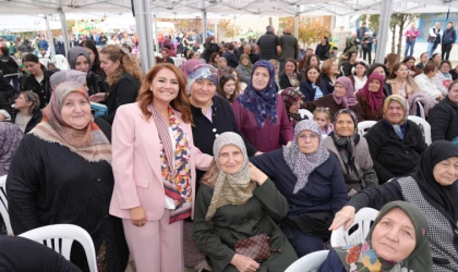 KADIN OLMAK; CESARET VE SEVGİYLE DÜNYAYI BÜYÜTMEKTİR!