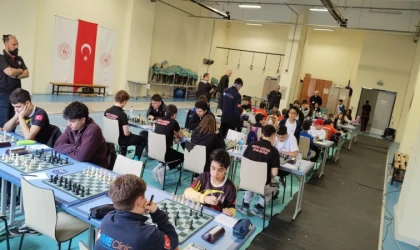 Satranç Turnuvası’nda Heyecan Doruktaydı