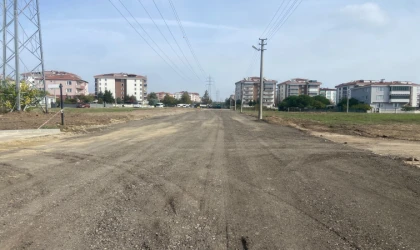 23 Nisan Bulvarı Asfaltlanıyor